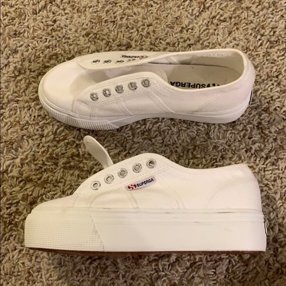platform SUPERGA